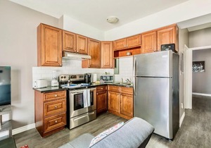 1BR Apt w King Bed & Netflix - PRIME Location