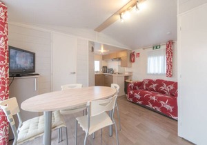 34 m² Resort ∙ 2 bedrooms ∙ 4 guests