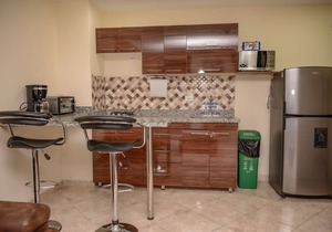 6 Bedroom Combo PH and a 1 Bedroom roof deck can have guests Elevator 2 hot tubs