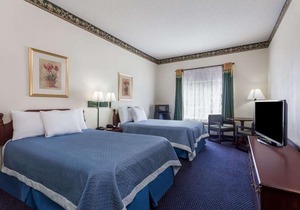 Days Inn by Wyndham Jesup
