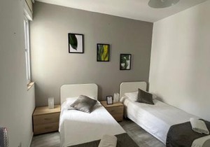 F4 Modern and Bright Apartment in Malta