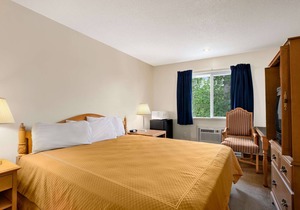 Travelodge by Wyndham Port of Tacoma WA