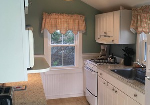 Views Of Cape Cod Bay at Campground Beach, A/C, Heat, Wifi, Outdoor Shower