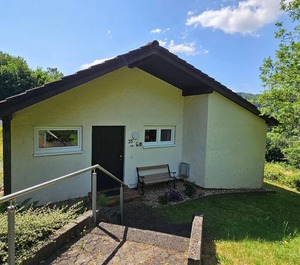Holiday Biersdorf