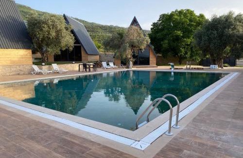 Alacali House | Çırağan Deluxe BOTANİK Park Bungalov Evleri