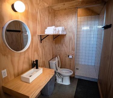 Miguasha-Ouest Ski Chalet | ÈST Éco-cabines