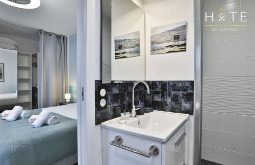 Saint-Vincent-sur-Jard Villa | Élégante maison avec piscine