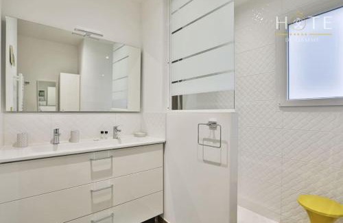 Saint-Vincent-sur-Jard Villa | Élégante maison avec piscine