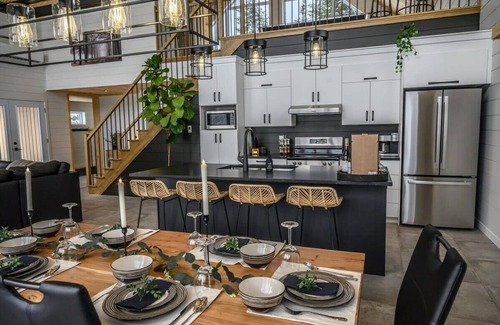 Lac-Etchemin House | Ô Rassembleur | Bord de Lac | Spa et Billard