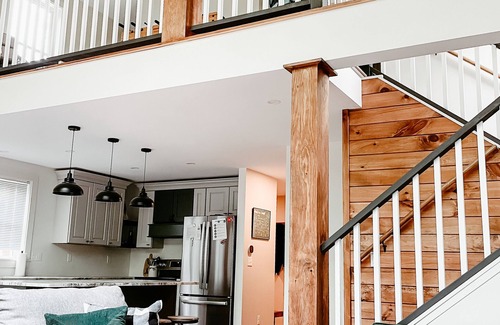 Eidelweiss Village House | ʕ ᴥ ʔ Mountain views, minutes to beaches, family friendly, close to N Conway.