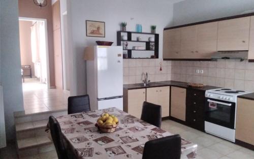 Megas Yialos-Nites Apartment | Ανδρος Αρκουδα