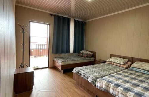 Cholpon-Ata Bed & Breakfast | Ай чолпон