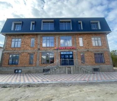 Cholpon-Ata House | Алые Паруса