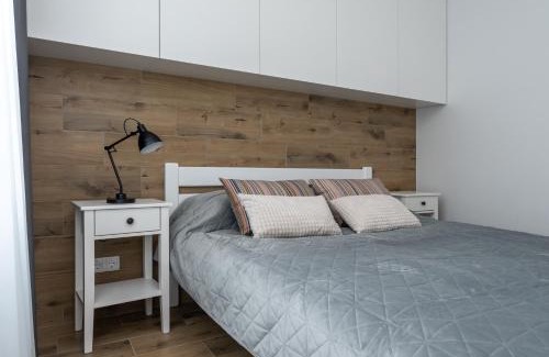 Holosiivskyj Apartment | Апартаменти MYFREEDOM поруч із метро Теремки