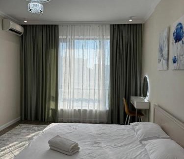 Nur-Sultan Apartment | Апартаменты возле Ханшатыра, Байтерек, зелёный квартал, Медицинские центры