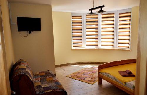 Kamenets-Podol'skiy Apartment | Апартаменты SUNSET