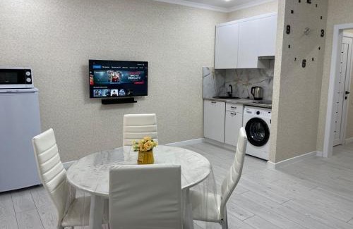 Kokshetau Apartment | АУЕЗОВА 189б ЖК Салтанат Центр Евродвушка с 2 х спальной кроватью и двумя диванами