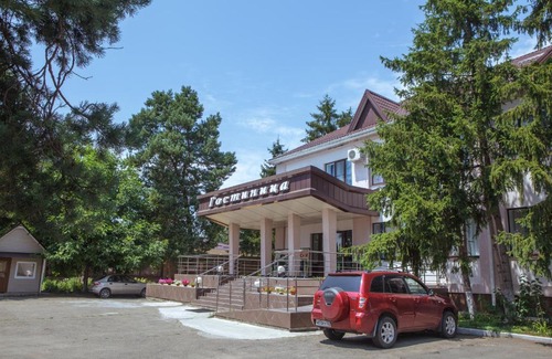 Mostovskoy Resort | База отдыха "Изумруд"