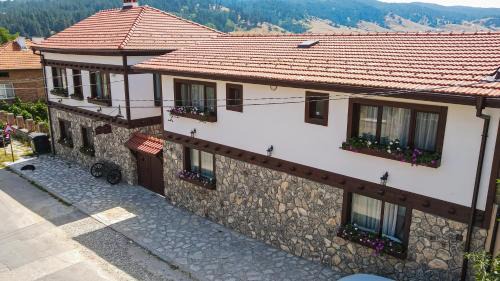 Razlog House | БЕЛИТЕ КЪЩИ