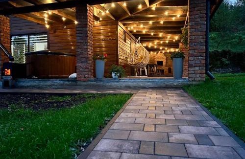 Mizhhirya House | Будинок з лазнею