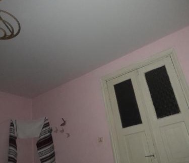 Khmelnytskyi Oblast Cabin | Будиночок біля лісу