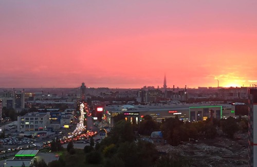 Piskarevka Apartment | Видовая у станции Лесная Lesnaya Кушелевская дорога, д 3 корп 1