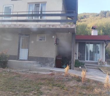 Zlatitsa House | Вила "до Гората"