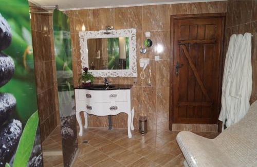 Tryavna House | Вила Поликсения Петиня