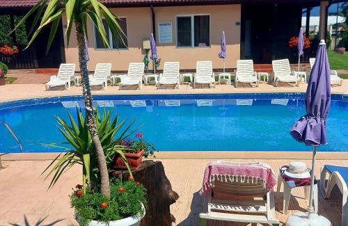 Sapareva Banya Resort | Вилен комплекс Дарибел