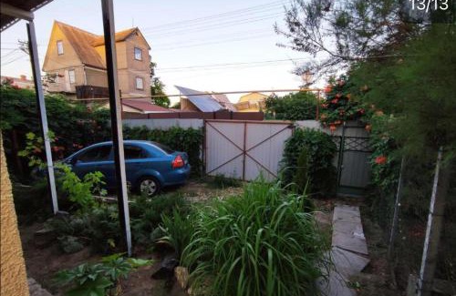 Karolino-Bugaz House | Гостевой дом золотые пески