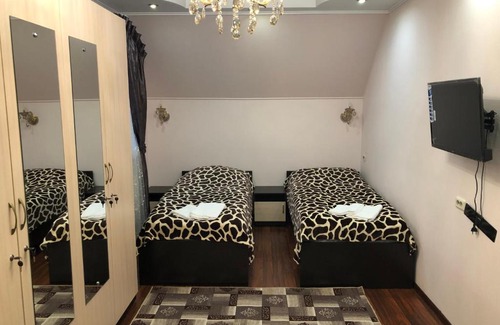 Yaroslavl House | Гостевой дом Милана