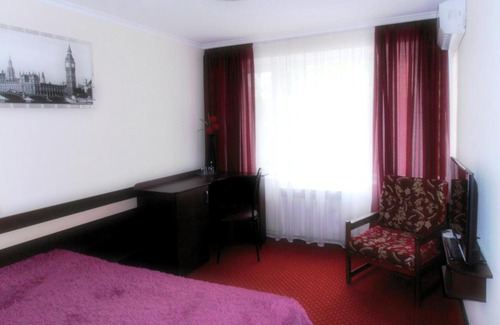 Yenakiyeve Hotel | Гостиница ЦЕНТРАЛЬНАЯ