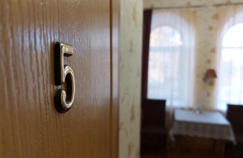 Putivl Hotel | Готель "Монастирський"