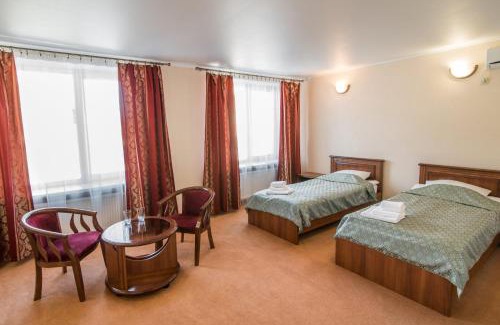 Lokhvytsya Hotel | Готель Україна