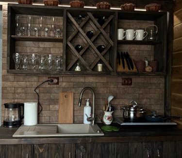 Mizhhirya House | Гія в Баню