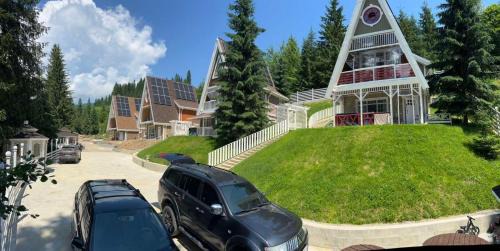 Chornomorsk Apartment | Двоповерховий апартамент у котеджі FREEMAN-3b з грилем та альтанкою над річкою