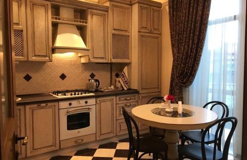 Ternopil Apartment | Дворівневі Апартаменти Antique