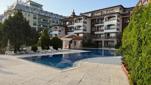 Elenite Apartment | Двустаен апартамент с прекрасна морска гледка и голяма тераса на самия бряг на морето