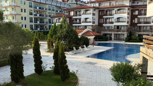 Elenite Apartment | Двустаен апартамент с прекрасна морска гледка и голяма тераса на самия бряг на морето