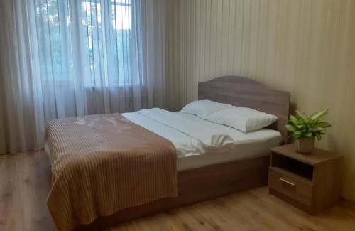 Desnyans'kyi District Apartment | Двухкомнатная в центре Троещины