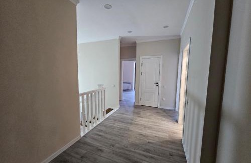 Bishkek Apartment | Двухэтажная квартира на Элебаева