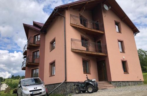 Yasinya Cabin | Дзвін Карпат