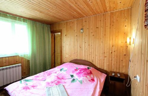 Yablunytsya Apartment | Еко-садиба "Під ліском"