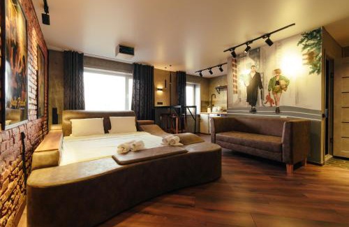 Petropavlovsk Apartment | Квартира студия в центре Cinema