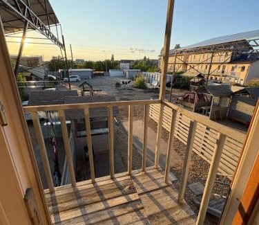 Karolino-Bugaz Cabin | Котеджі У Міхалича