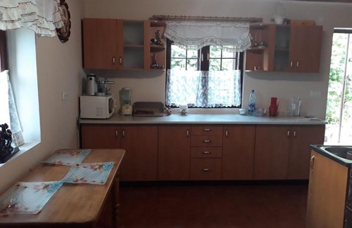 Serednye Cabin | Котедж "Лісовий затишок"