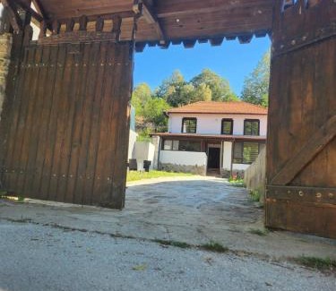 Gabrovo House | къща Еребор