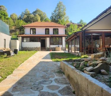 Gabrovo House | къща Еребор