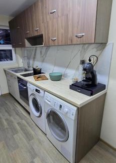 Devin Apartment | Къща за гости Кралимаркови Guest house Kralimarkovi