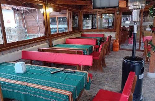 Slivek House | Къща за гости "Там край реката "